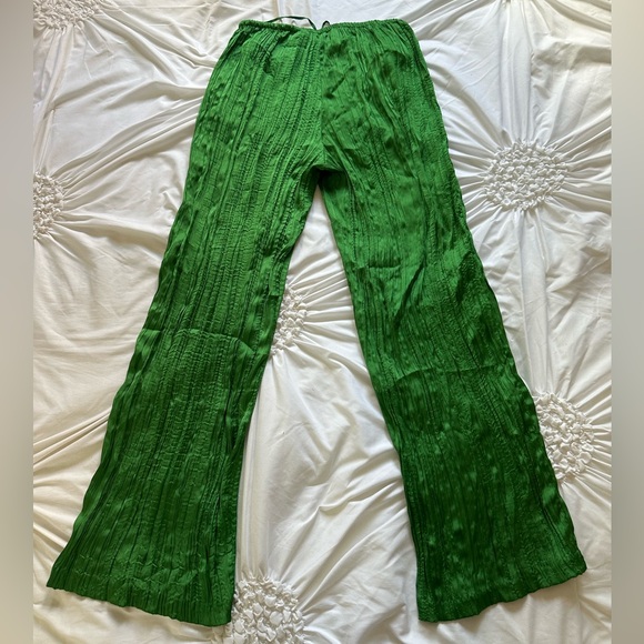 Bright Green, H&M Smocked Straight Leg Pant - Picture 2 of 3
